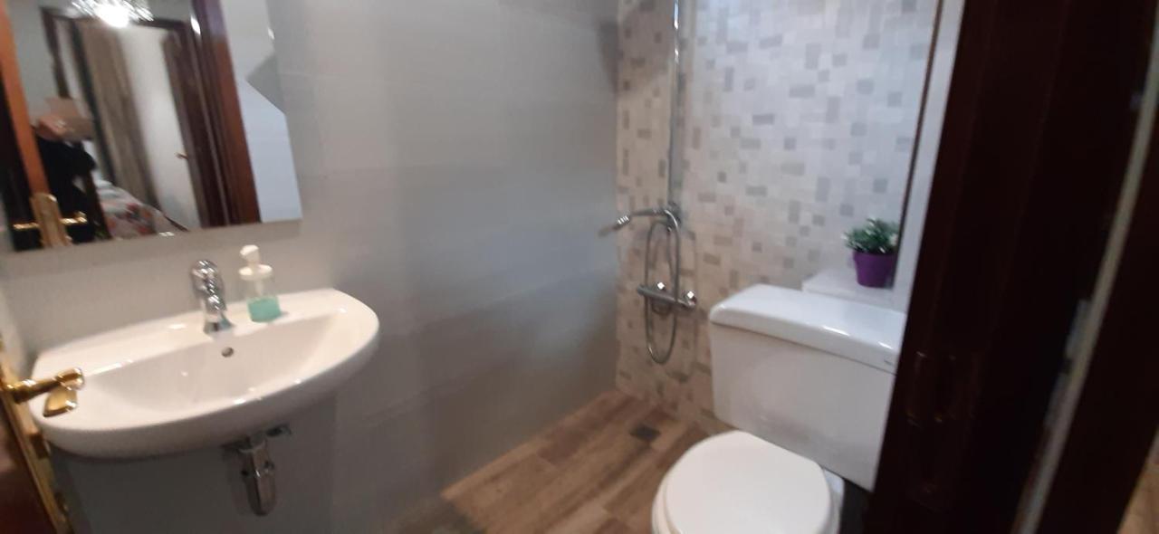 Apartamento Costa Vasca Las Arenas Getxo Exterior foto