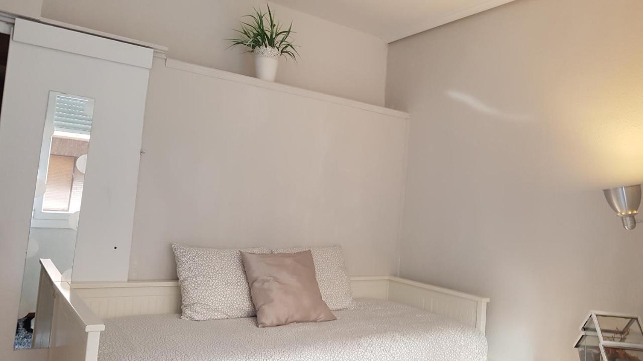 Apartamento Costa Vasca Las Arenas Getxo Exterior foto